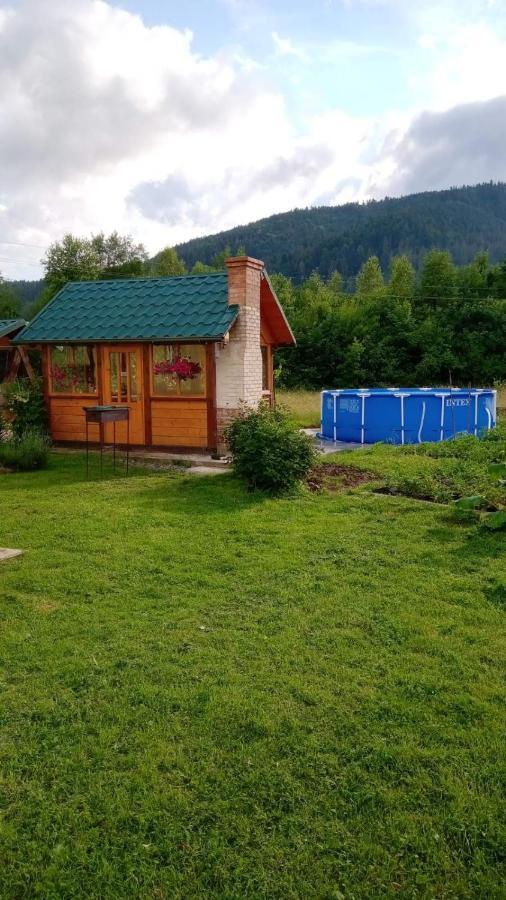 House 2 уч фальчі вул першого травня буд 5 * Mykulychyn